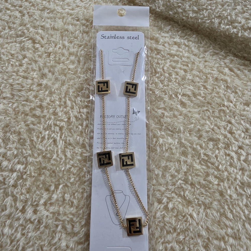 Gold-Tone Geometric Square Pendant Necklace Set - Women Jewelry